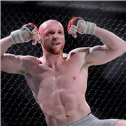 Istruttore di Kickboxing, MMA, Boxe, Difesa Personale (Jeet Kune Do, Kali, Panantukan) con +10 anni di esperienza